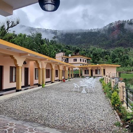 Shri Krishna Farms& Resorts Barkot Extérieur photo